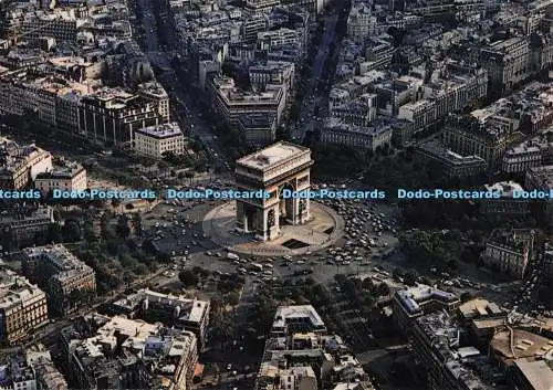D300714 Paris La Place de l Etoile Devenue Place Charles de Gaulle et l Arc de T