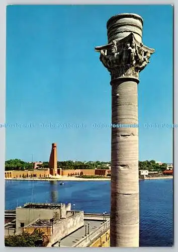 D306677 Brindisi Denkmal für den Matrosen und die Säule am Ende der Appian