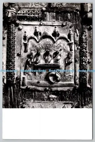 D306693 Verona Bronzeportal XI Jh. und besonderer Tanz von Salome Studio dA