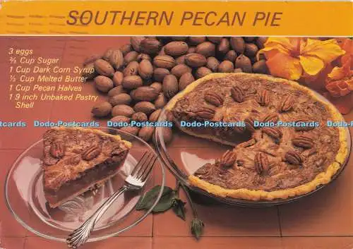 D300978 Southern Pecan Pie Charm Kraft Curteichcolor