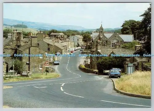D301076 Yorkshire Wensleydale Hawes Main Street Walter Scott Colour Series 1996