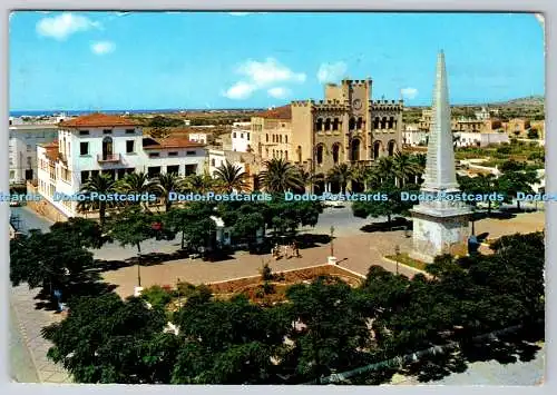 D309659 Menorca Ciudadela Generalissimo Platz Lucia Mora