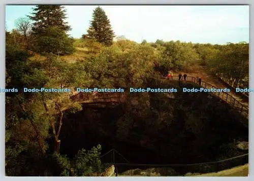 D310120 Gouffre de Padirac L Orifice du Gouffre de Pourtour de Diametre de Profo