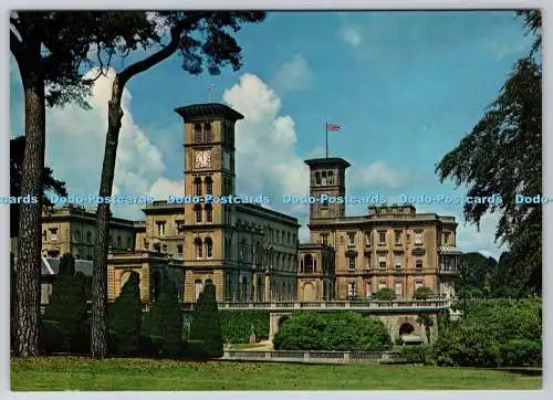 D310218 I o W Osborne House View from the East Crown