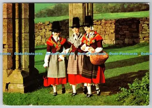 D302002 walisische Volkstänzer in authentischer Nationalkostüm E T W Dennis and Sons L