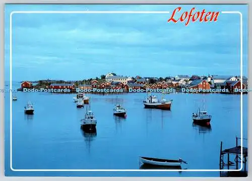 D302047 Lofoten Norwegen Stadthafen Boote ZUM FOTO