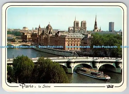 D310882 Paris La Seine L lle de la Cite at la Conciergerie Notre Dame et la Sain