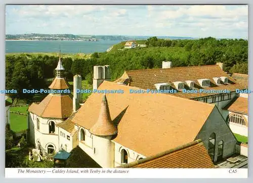 D311651 Insel Caldey mit Tenby in der Ferne Der Klostersucher Post C