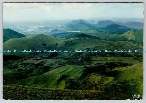 D311696 Le Puy De Dome Les Domes Nord Vus du Sommet C A P