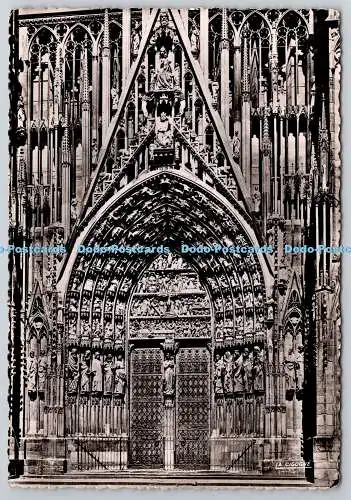 D305765 Starsburg Bas Rhin La Cathedrale Le Portail principal La Cigogne Andre