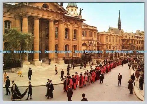 D311843 Oxford University Encaenia Procession Thomas