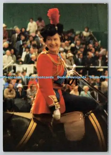 D306337 Ihre Majestät die Königin Alfred Shead Munition Militaria 1986 Byfleet Postkarte