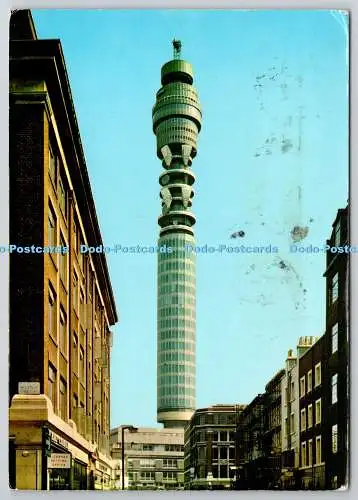 D306348 London The Post Office Tower eröffnet 1965 Blick von Clipstone Street GPO