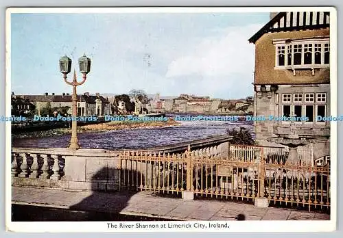 D312150 Irland. Der Fluss Shannon in Limerick City. Bailey. P.C. Farbkarte. P