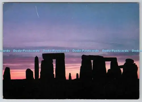 D312211 Stonehenge. Wiltshire. Aus dem Südosten. Britische Reisen und Urlaub