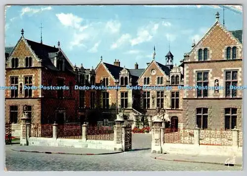 D312319 Orleans. Loiret. L Hotel de Ville. Francois II. Greff