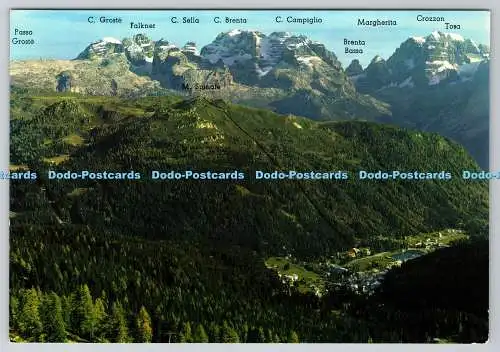 D313090 Madonna di Campiglio. Trentino. Veduta con le Dolomiti di Brente e le Fu