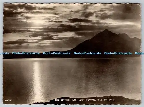 D314103 Isle of Skye. Loch Scavaig. Sonne untergehen. J. B. weiß. Dundee. N. 6935. P