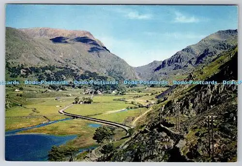 D317029 Llanberis Pass und Nant Peris. J. Arthur Dixon. Newport. I.W. England