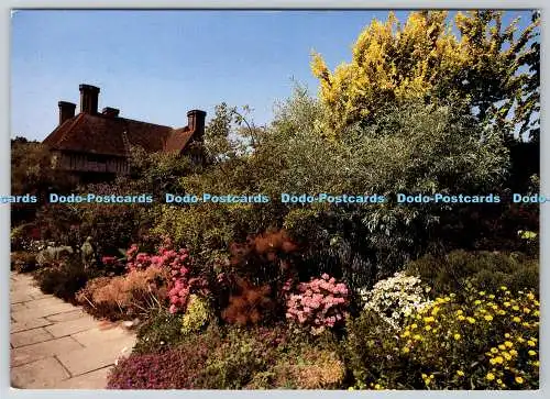 D317055 Great Dixter. Northiam. Sussex. Der lange Rand. George Wright. Richter.