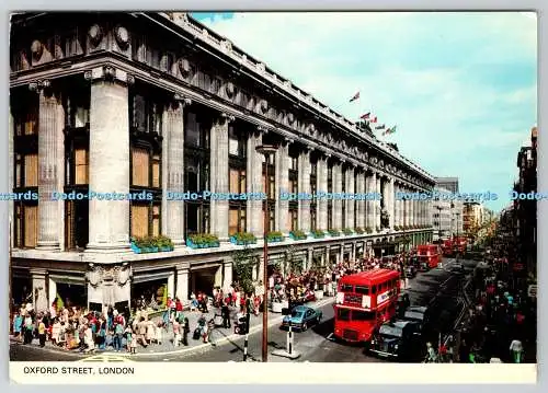 D313375 Oxford Street. London. Photo Precision Ltd. Huntingdon. Colourmaster Int