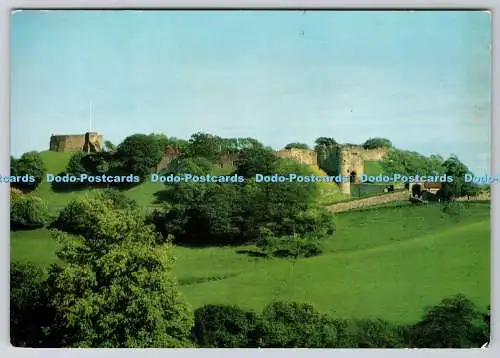 D317202 Schloss Carisbrooke. Isle of Wight. Gesamtansicht. Arbeitsministerium. Krähe