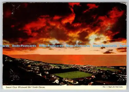D317286 Sonnenuntergang über westwärts Ho. North Devon. E. Nagele. John Hinde
