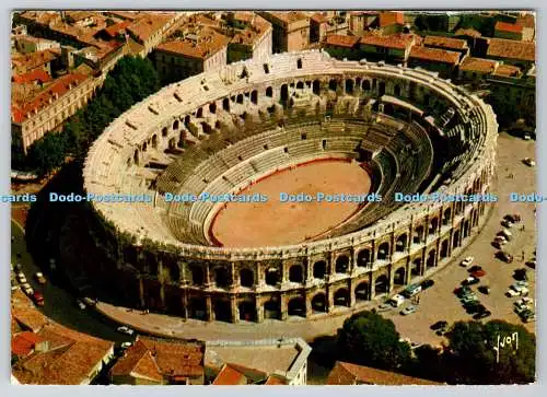 D317309 Nimes. Gard. Les Arenes vues davion. A. Perceval. Frankreich. Edicions D Ar