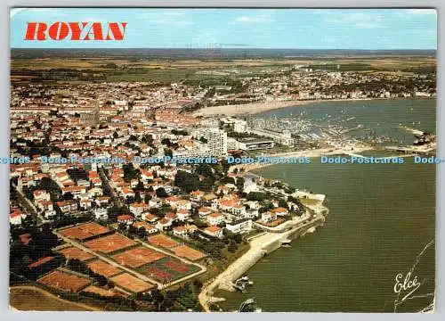 D313521 Royan. Port La Grande Plage. Le Palais des Congres et Eglise. Elcecolor.