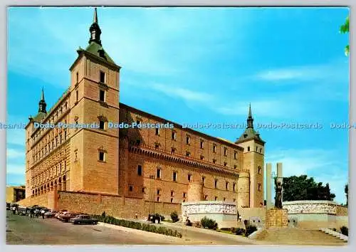 D313538 Toledo. Gesamtansicht des Alcazar. Julio de la Cruz. L. Arribas