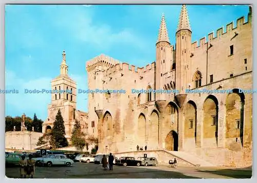 D317347 Avignon. Vaucluse. Le Palais des Papes et N.D. des Doms. Lyoncolor. S.