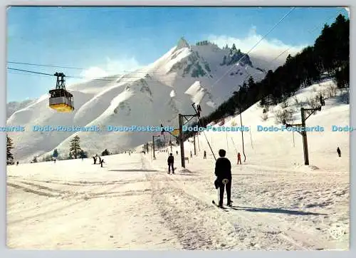 D314528 Les Teleski et le nouveau Teleferique au pied du Sancy. Sports D Hiver e