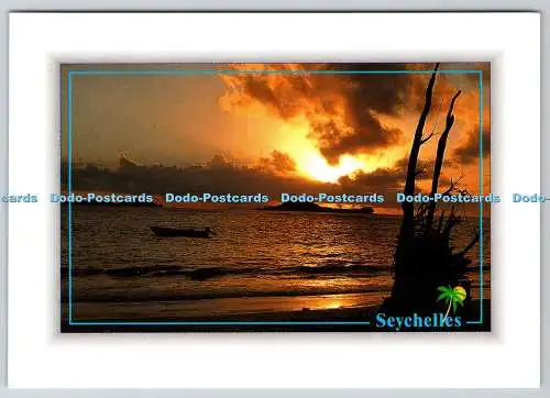 D313612 Seychellen. Sonnenuntergang. Anse Kerlan. Praslin. Cousin und Cousine Island. Pri