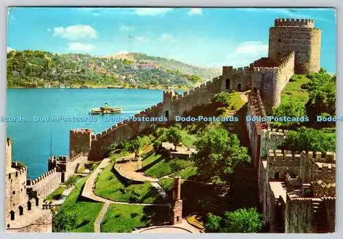 D317538 Istanbul. Guzellikleri. Festung und Bosporus. Ihr Hakki Mahfuzdur. Ein