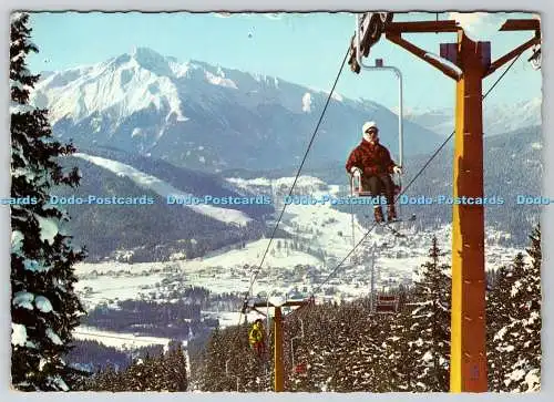 D317618 Seefeld. Sessellift zur Rosshutte gegen Hocheder. Foto Risch Lau. Bregen