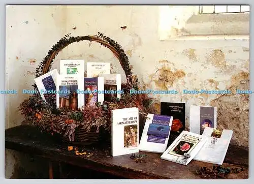 D313849 Herausgeber eines englischsprachigen Buches über Aromatherapie. Der C. W. Daniel