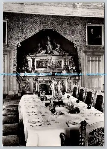D322914 Charlecote Park. Warwickshire. Das Esszimmer. Alan Bissex. National T