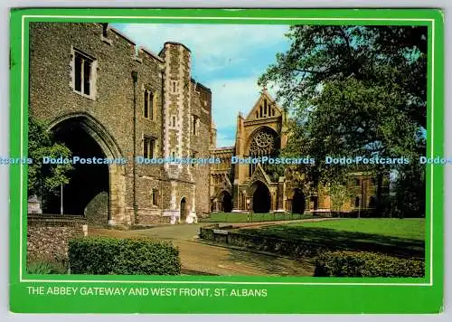 D313897 The Abbey Gateway und West Front St Albans. Photo Precision Ltd. Jagd