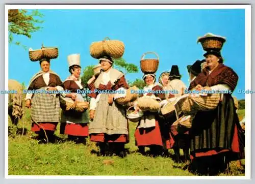 D317749 Wales. Gower. Herzmuschelfrauen von Penclawdd. Mastercards. Bishopston. Swansea