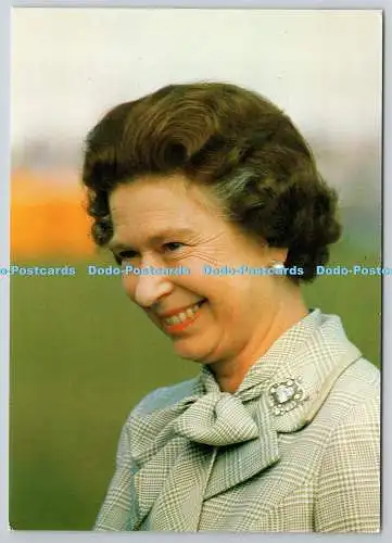 D323030 H.M. The Queen. Tim Graham. Charles Skilton and Fry Ltd. Besuch ihrer M