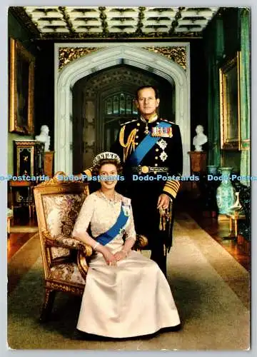 D323031 H.M. Queen Elizabeth II und H.R.H. Prinz Philip. Peter Grugeon F.R.
