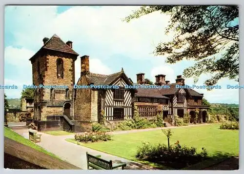 D315120 Halifax. West Yorkshire Folk Museum. Shibden Hall. Calderdale Museum Ser