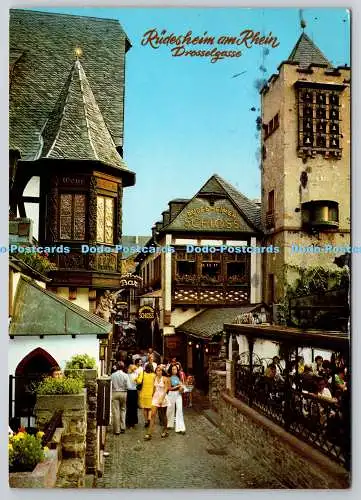 D319536 Rüdesheim am Rhein. Drosselgasse. Die Drosselgasse der Trush Street