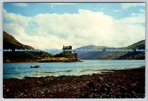 D315165 Wester Ross. Loch Duich. Eilean Donan Castle. Alex. H. Hamilton. A.R.P