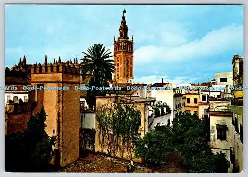 D323324 Sevilla. Viertel Santa Cruz und La Giraldain im Hintergrund. Edicione