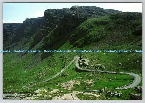 D315350 Wester Ross. Haarnadelkurve auf Bergstraße zum Applecross. Whiteholme. Du