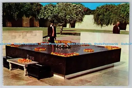D315388 Indien. Delhi. Raj Ghat. Postkarte