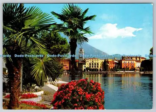 D323461 Riva del Garda. Gardasee. Gesamtansicht. Rivetta Souvenirs. Via Verg