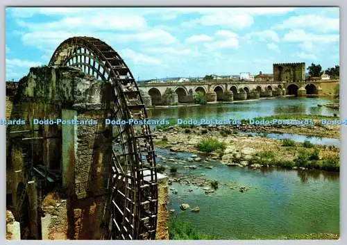 D315553 Spanien. Andalusien. Cordoba. Blick auf Albolafia Windmühle und römische Brücke.