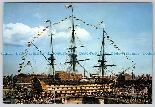 D315610 H. M. S. Victory in Portsmouth. J. Arthur Dixon. Newport. Farbfoto
